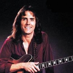 Larry Carlton