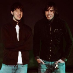 Sleepwalk,a Robot吉他谱