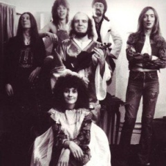 String Driven Thing吉他谱