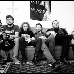 Young and in the Way吉他谱