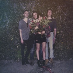 Hooray for Earth吉他谱