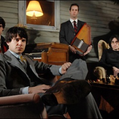 Faces On Film吉他谱