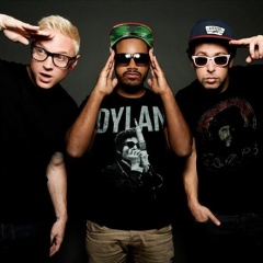 Drop City Yacht Club吉他谱