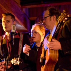 Groundbreakers吉他谱