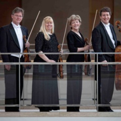 Pro Arte Orchestra吉他谱