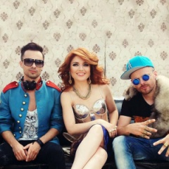 Crush Alexandra吉他谱