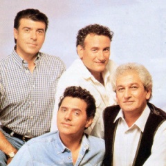 Amigos De Gines吉他谱