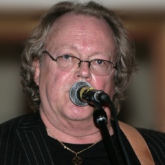 <b>Lasse Lindbom Band</b>吉他谱