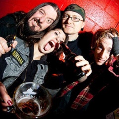 <b>Plastik Lies</b>吉他谱