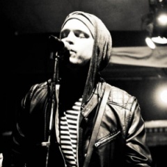 Josh Berwanger吉他谱