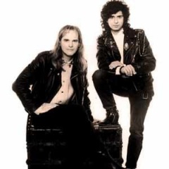 Lowen And Navarro吉他谱