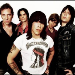 The Flaming Sideburns吉他谱